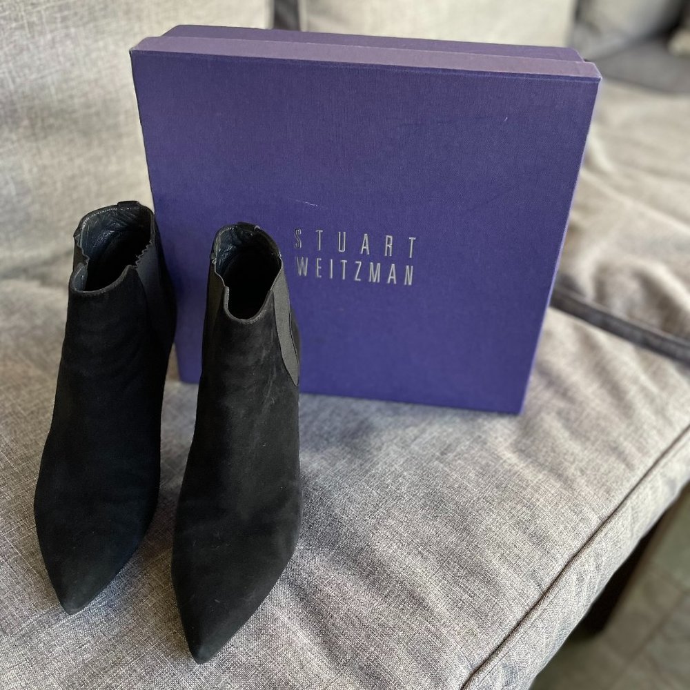 Stuart Weitzman black suede booties size 9.5